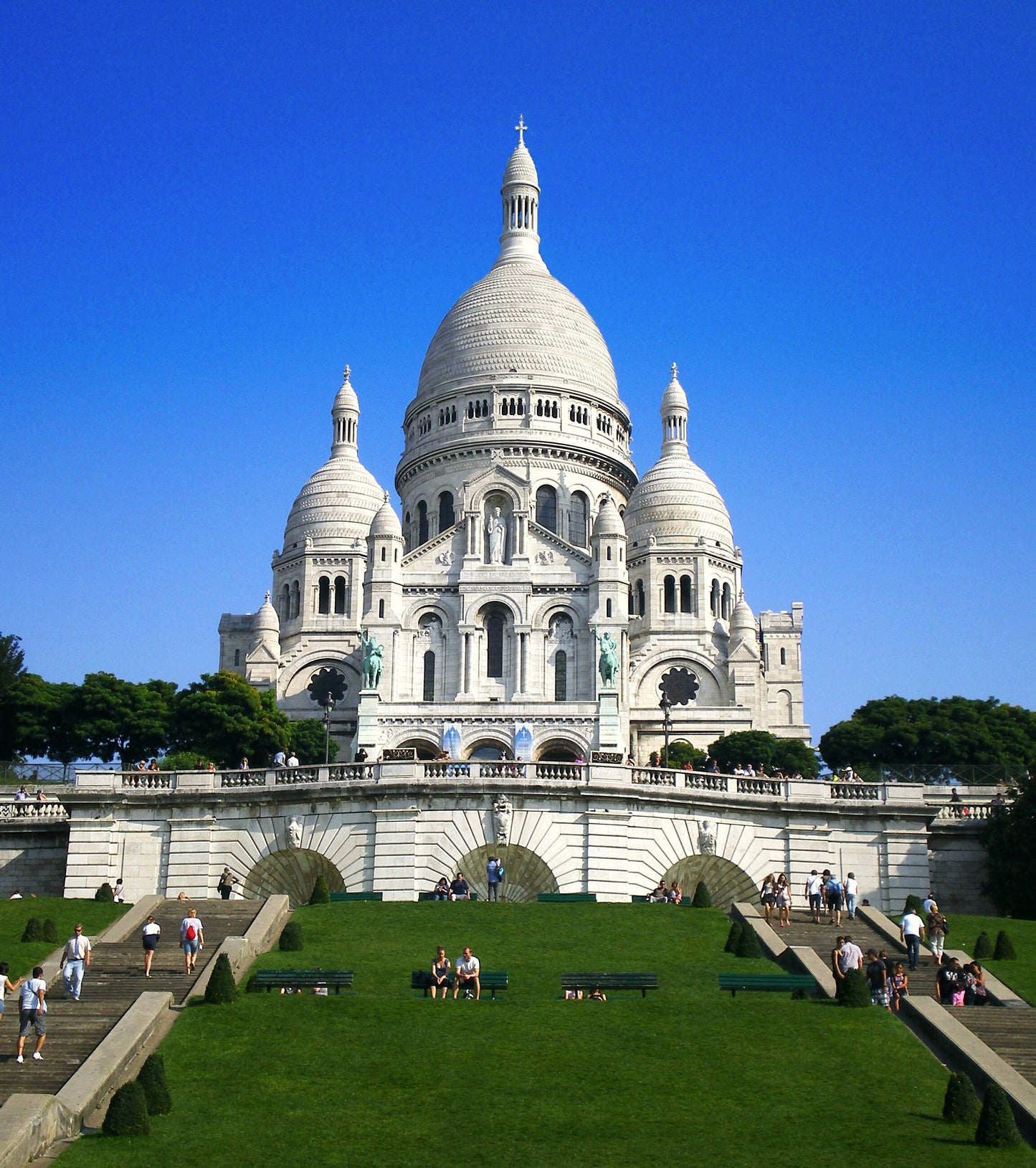 Future Triumphs of the Sacred Heart – Sacre Coeur Basilica – Restored Vintage Holy Card – pack of 10/100/1000