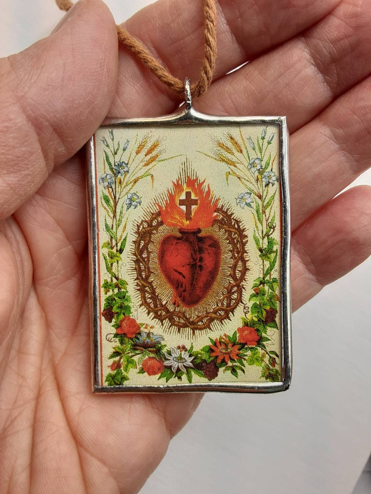 Sacred Heart of Jesus Ornament