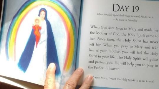 Consecration to Mary for Little Ones Book